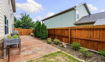 908 NE Arleta Gdns, Bentonville, AR 72712