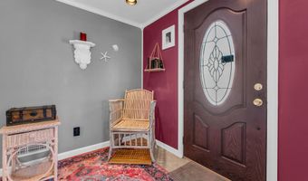 215 Pine Dr, Bayville, NJ 08721