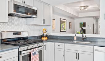 313 N PAYNE St, Alexandria, VA 22314