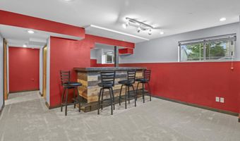 562 Lexington Dr, Oregon, WI 53575