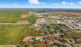 169 County Road 117, Alice, TX 78332