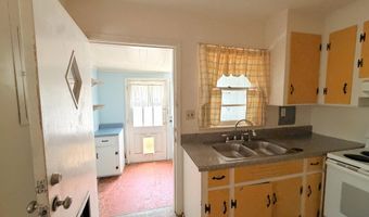 35 Myrick St, Barnwell, SC 29812