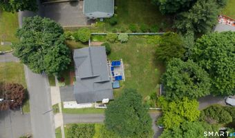 2- B Topstone Dr, Bethel, CT 06801