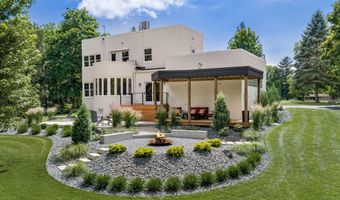500 36th St NW, Austin, MN 55912