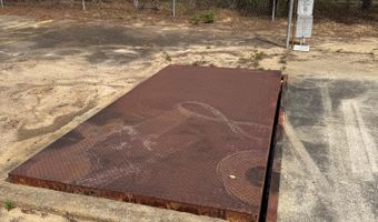 1635 Clinton St, Barnwell, SC 29812