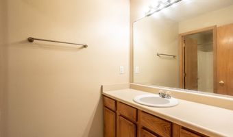 1529 SE Delaware Ave 7, Ankeny, IA 50021