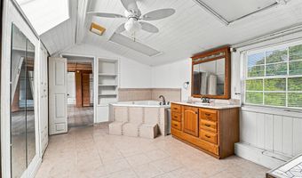 1940 S Commercial St, Aransas Pass, TX 78336