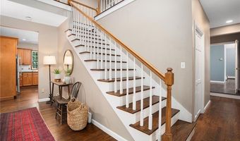 4 Stonecarry Way, East Greenwich, RI 02818
