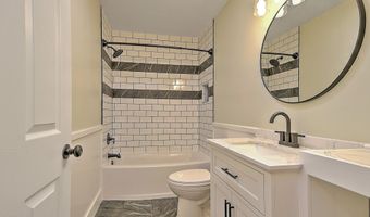 163 Valley View Dr, Abingdon, VA 24210