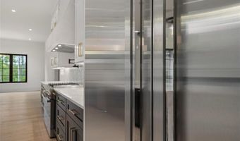 245 Traditions Dr, Alpharetta, GA 30004