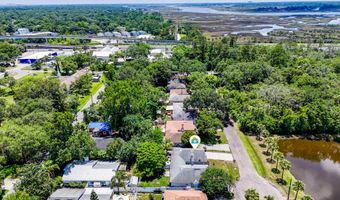 257 JASMINE St, Atlantic Beach, FL 32233