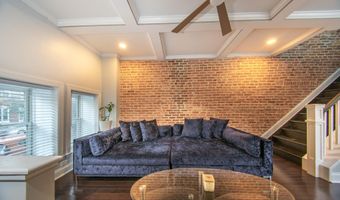 11 N EAST Ave, Baltimore, MD 21224