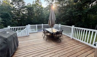 209 Skunk Hill Rd, Hopkinton, RI 02832