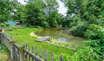 41 Mount View Ave, North Kingstown, RI 02852