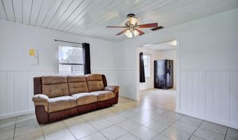 131 WIGGINS Ave, Avon Park, FL 33825