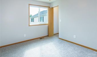 15546 Foghorn Ln, Apple Valley, MN 55124