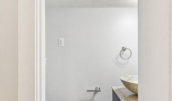 625 GRESHAM Pl NW, Washington, DC 20001