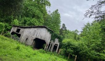 679 New Hope Church Rd, Barbourville, KY 40906