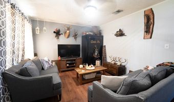 655 Beach Rd, Baxley, GA 31513