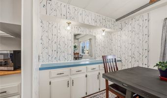 976 Holly St, Bullhead City, AZ 86442