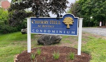 4 Duck Pond Rd 219, Beverly, MA 01915