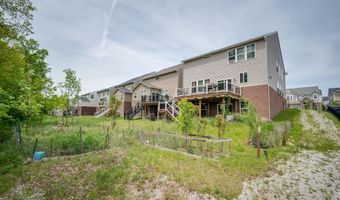 2825 Dillon Dr, Ann Arbor, MI 48105