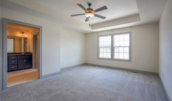 1632 N 157th Ln, Basehor, KS 66007