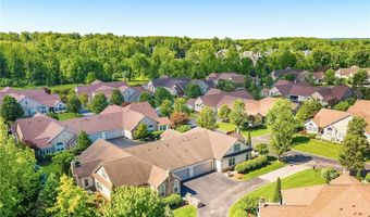 190 Sandover Dr, Aurora, OH 44202