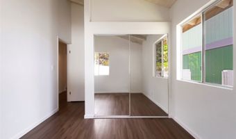 1482 Honokahua St, Honolulu, HI 96825