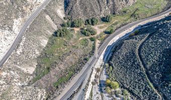 12571 Capra, Agua Dulce, CA 91390