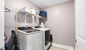 187 Creekhaven Dr, Angier, NC 27501