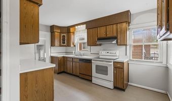 6720 N LAFAYETTE St, Dearborn Heights, MI 48127