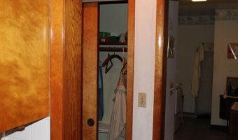6 Woodside Dr, Arcanum, OH 45304
