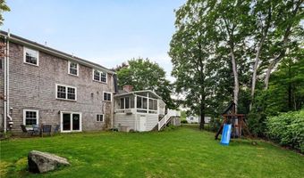 36 Daniel Dr, North Kingstown, RI 02852