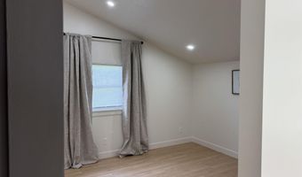 156 S Miller Ave, Albany, IN 47320