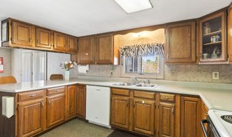 991 Oakland Rd, Belgrade, ME 04917