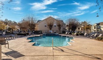 447 W Longleaf Dr, Auburn, AL 36832