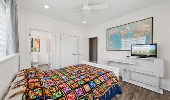 11336 EMERALD PARK Rd, Potomac, MD 20854