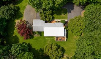 59 Smith Hill Rd, Airmont, NY 10952