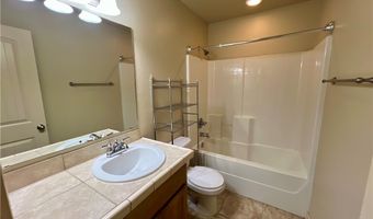 3202 Stoneway Ave, Bentonville, AR 72712