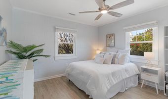 213 W Bogue Sound Dr, Atlantic Beach, NC 28512