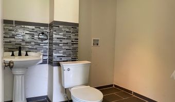 26 Verbraska Ave, Amsterdam, NY 12010