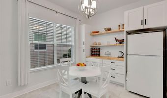 4892 BEACH Blvd, Orlando, FL 32803