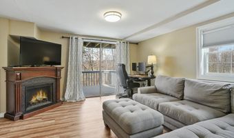 53 Clearview Dr, Brookfield, CT 06804