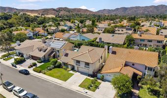 29033 Hollow Oak Ct, Agoura Hills, CA 91301