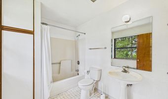 452 Tanglewood Rd, Arcata, CA 95521