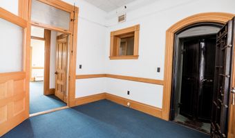 74 Hammond St 3, Bangor, ME 04401