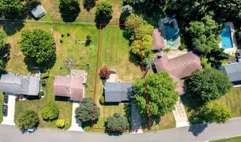 1055 Thomas Dr, Ashland, OH 44805