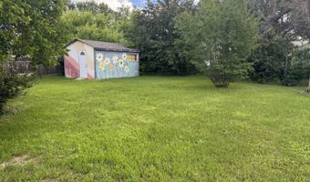 707 Ohmer St, Bottineau, ND 58318