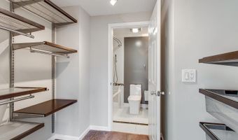 1619 10TH St S, Arlington, VA 22204